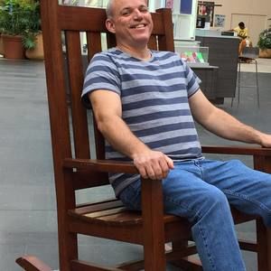 Meet your Posher, Daniel